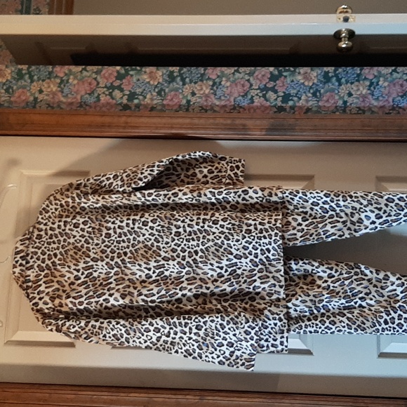 Pajama Set - Picture 4 of 8